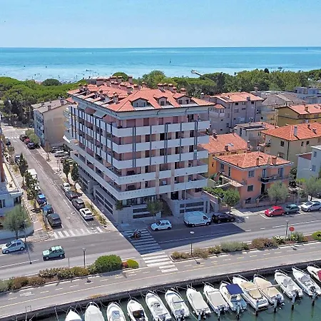Capitol Lejlighedshotel Grado