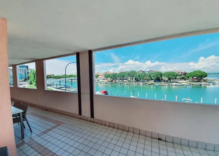 Aparthotel Capitol Grado